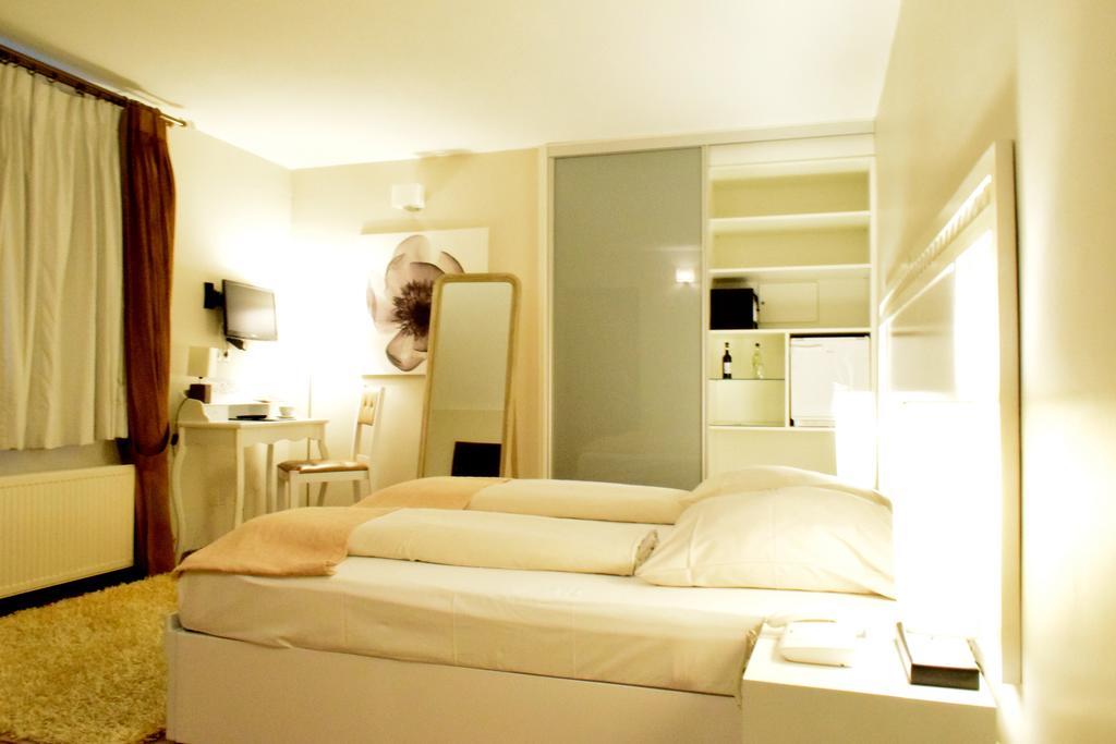 La Petite Perle Hotel Hamburg Ngoại thất bức ảnh